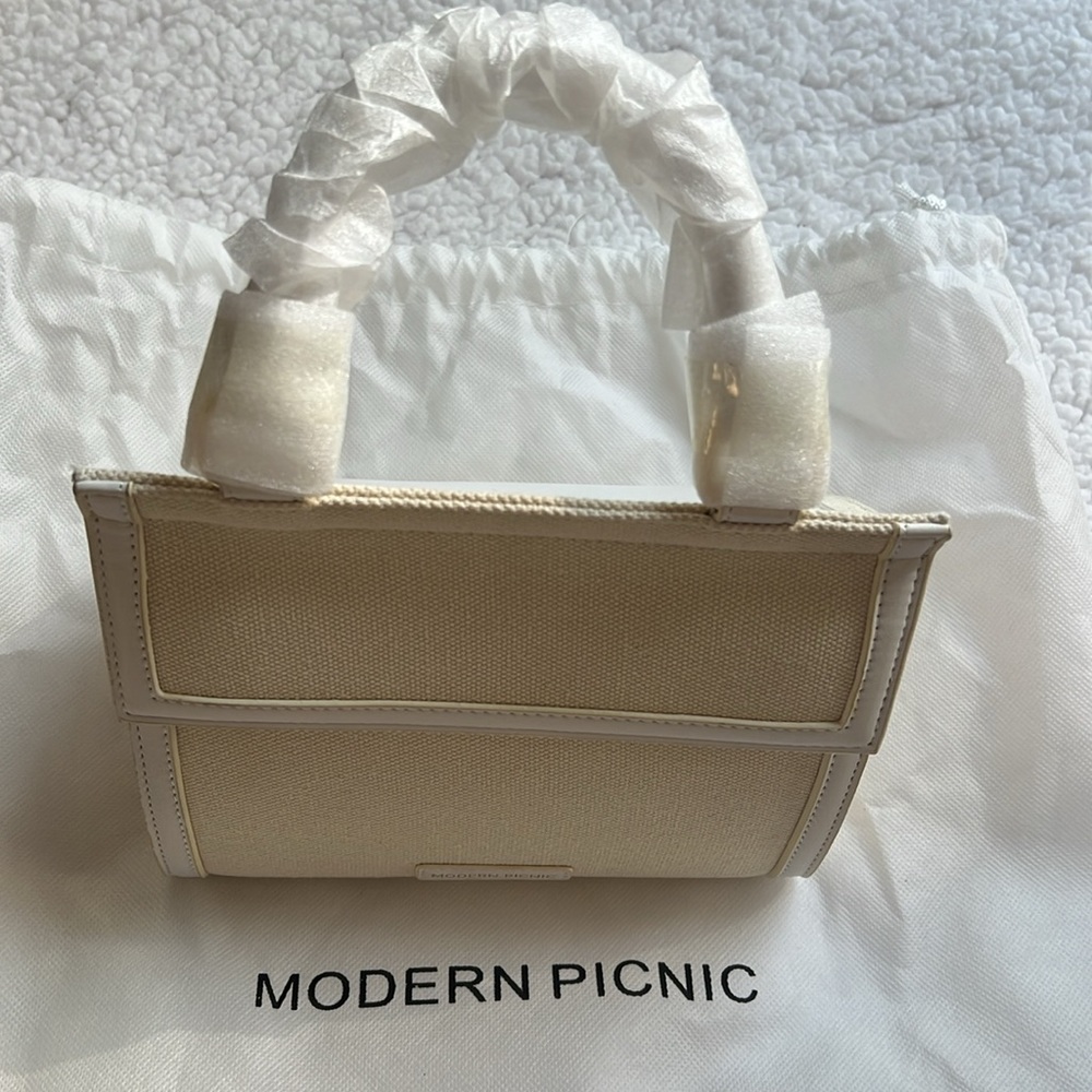 Modern Picnic Mini Canvas Luncher/Purse - Picture 7 of 11